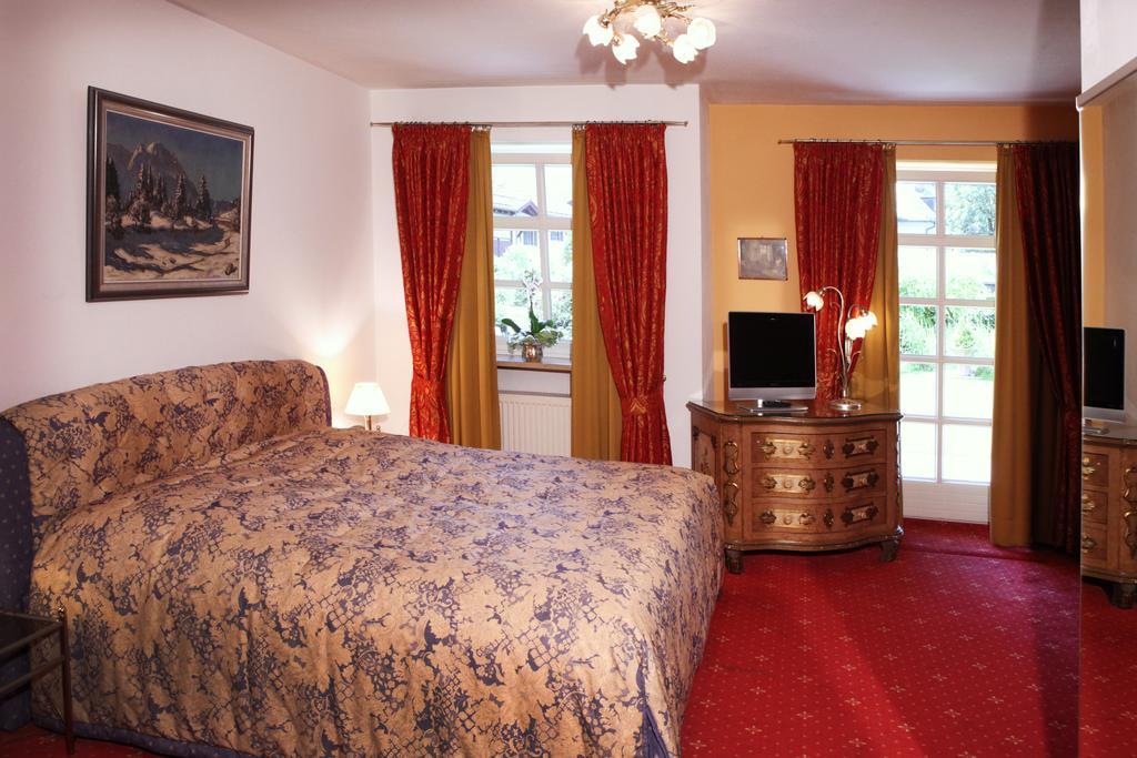 Hotel Edelweiss Garni Garmisch-Partenkirchen Ruang foto